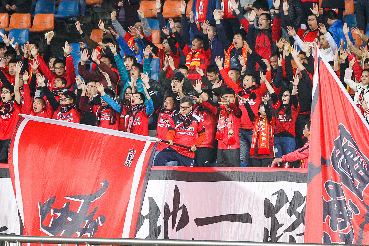 开云体育在线-包含客場球隊遭遇強勁對手,力拼下一場勝利的词条