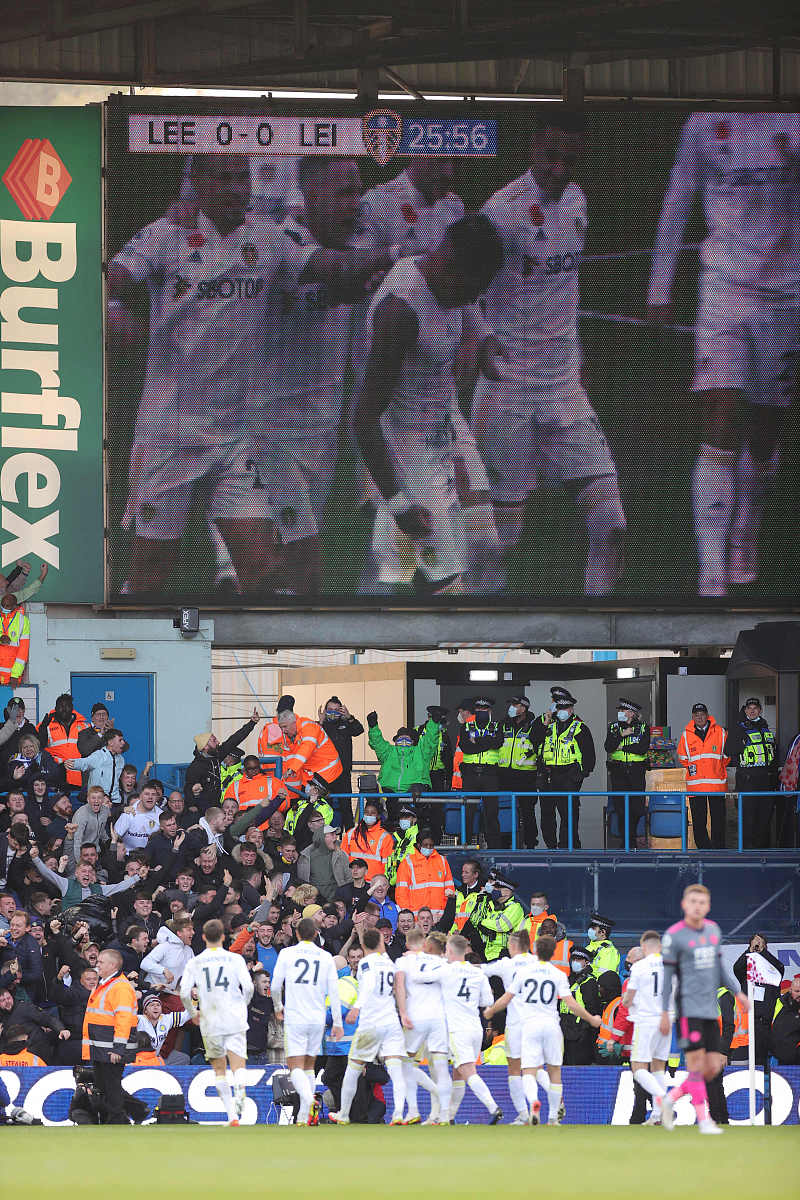 开云体育中国-欧洲杯预选赛场上火爆上演,胜负难测令人猜想的简单介绍