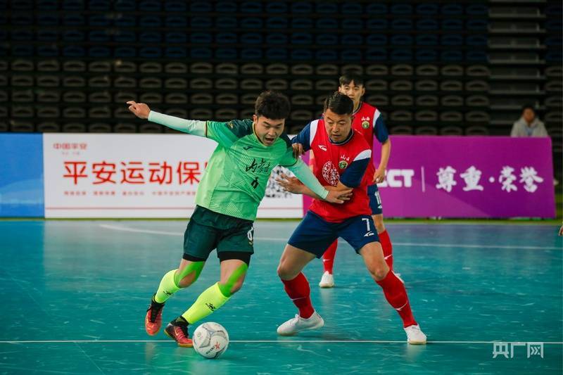 球队在比赛中打出高效率，取得胜利