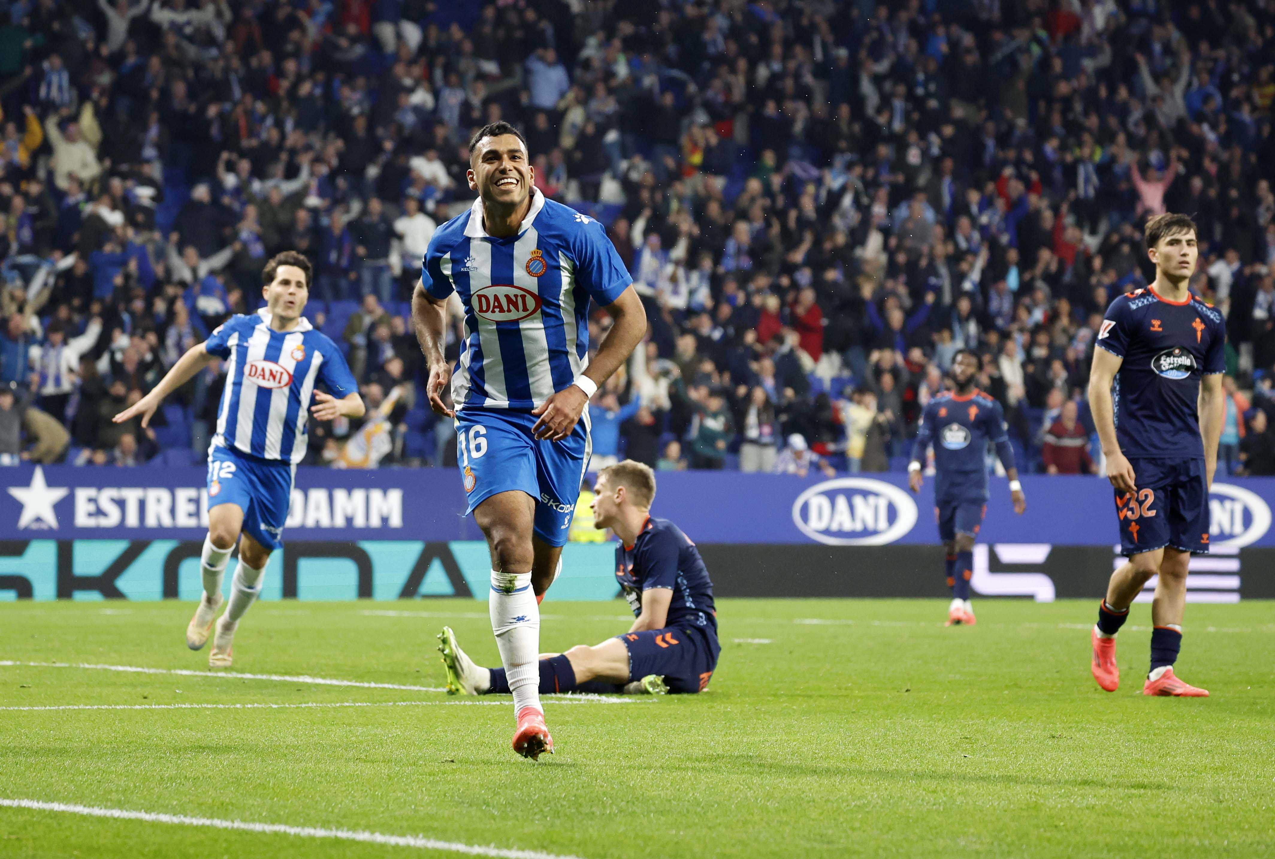 瑞典主场惜败西班牙,小组出线走得更加曲折 瑞典主场惜败西班牙,小组出线走得更加曲折