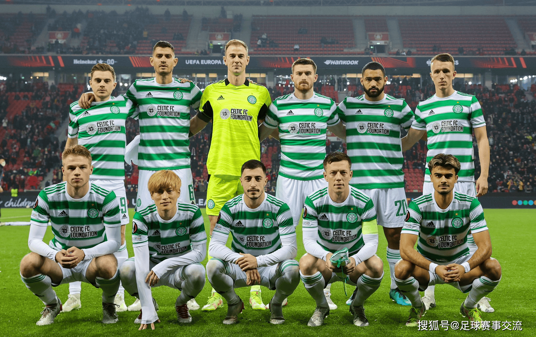 马其顿队取胜芬兰,庆祝晋级下一轮比赛 马其顿队取胜芬兰,庆祝晋级下一轮比赛