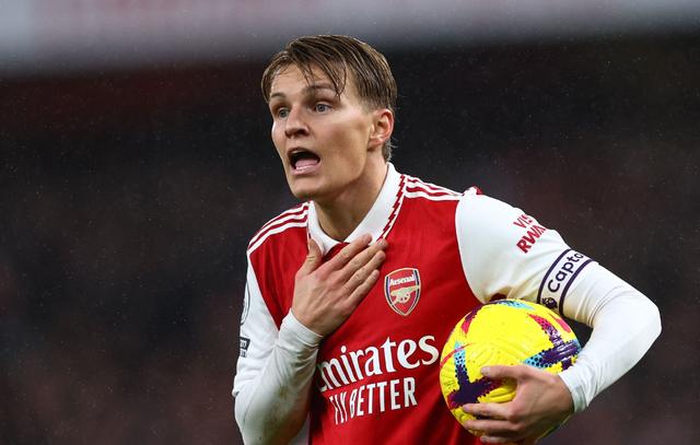 开云体育平台APP-拜仁球星传言将加盟皇家社会,引发关注!的简单介绍