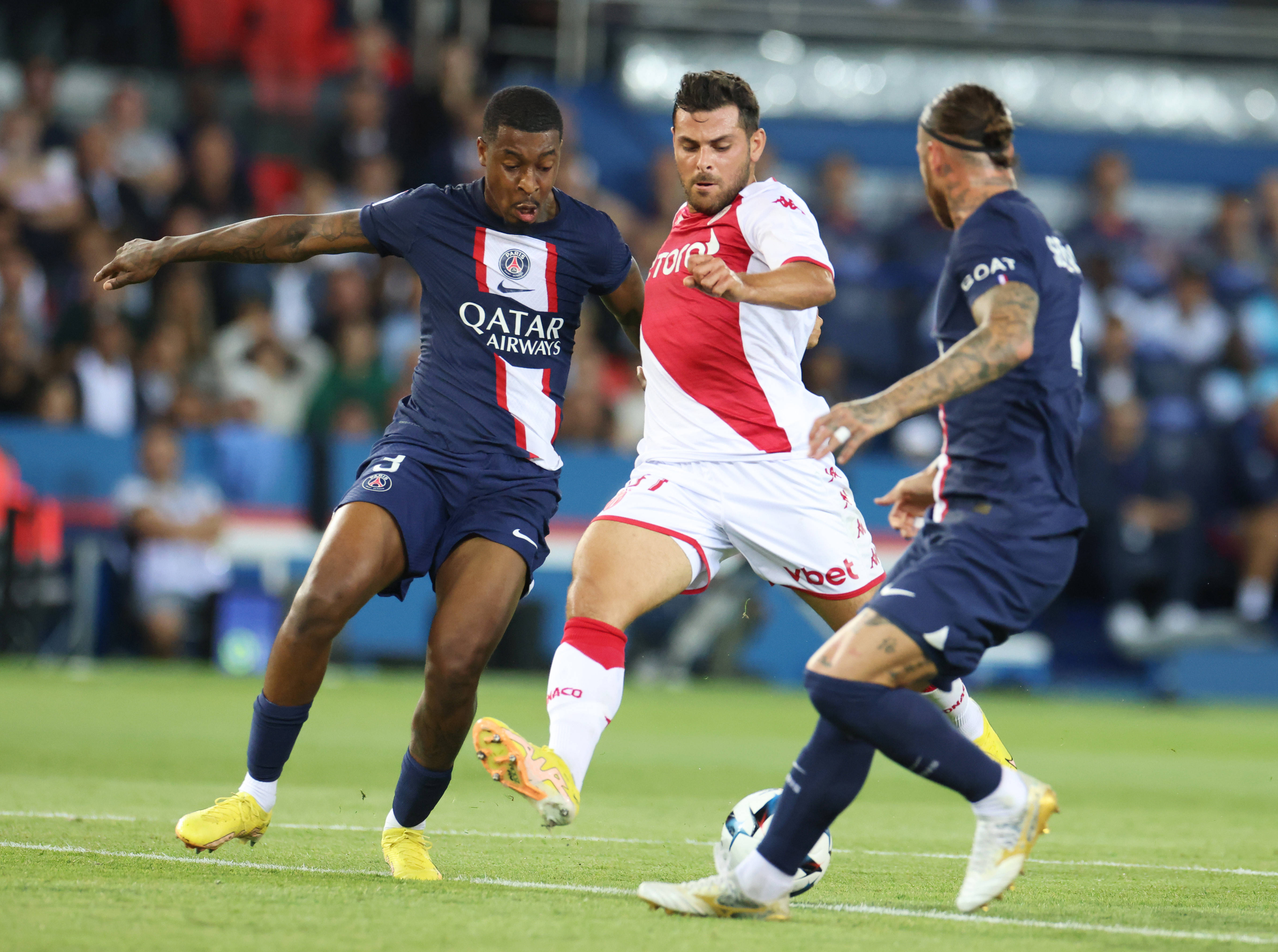 关于摩纳哥遗憾战平，小组出线不妙的信息