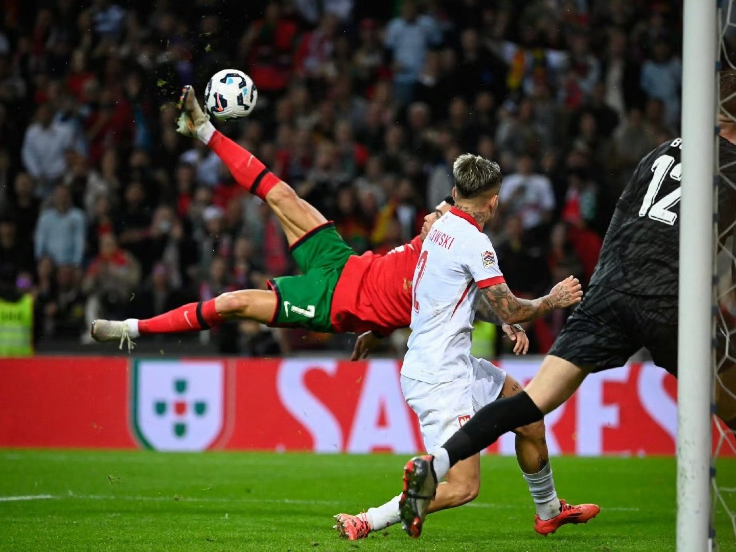 关于葡萄牙队大胜立陶宛队，积分榜上升欧国联的信息