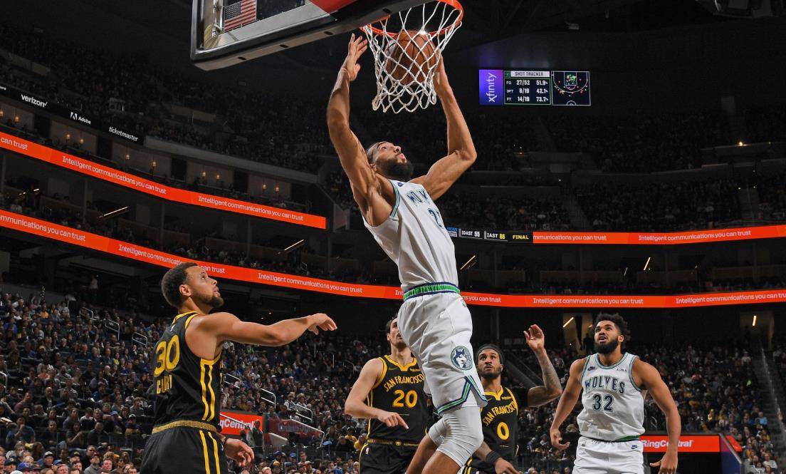 挪威国家队锋线火力全开备战重要争霸的简单介绍 挪威国家队锋线火力全开备战重要争霸的简单介绍