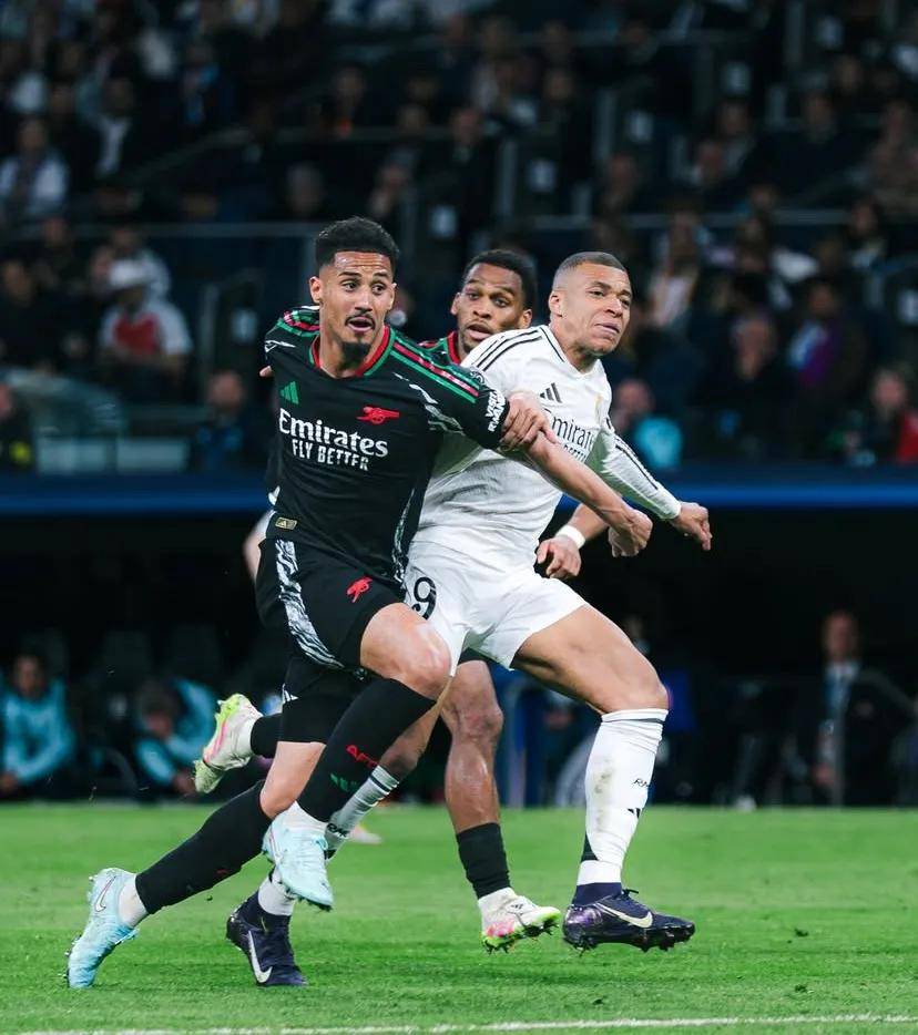 皇马中场核心因伤缺席,球队不可或缺的一员 皇马中场核心因伤缺席,球队不可或缺的一员