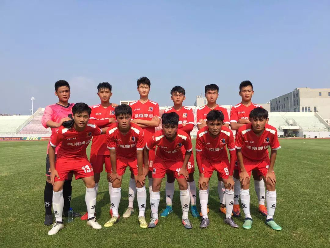 开云体育入口-青岛黄海主场力克重庆力帆,豪取三分