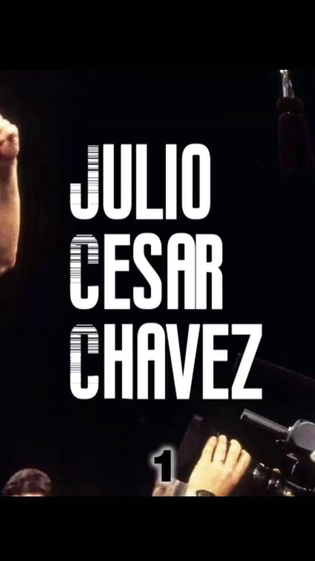 墨西哥选手在拳击比赛中击败对手