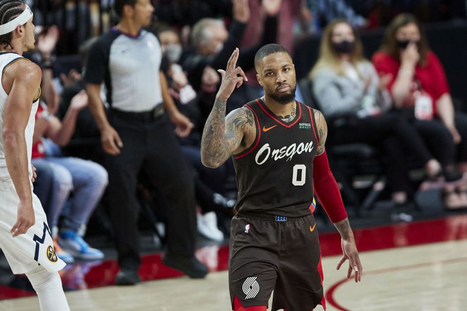 开拓者全队努力备战，迎接新赛季