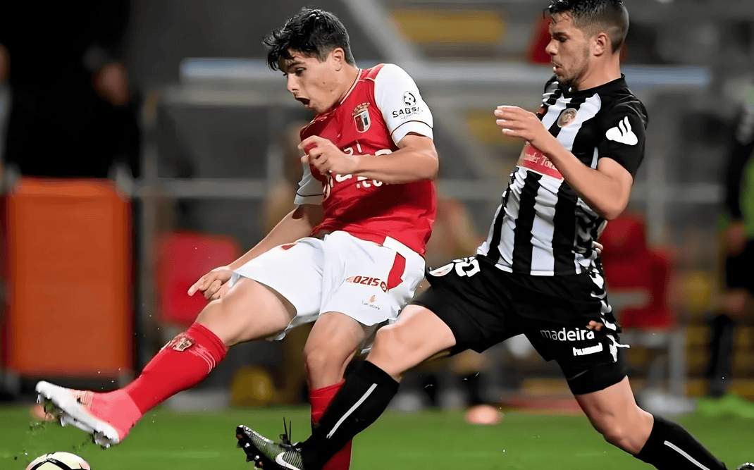 开云平台-阿拉维斯战胜对手,实现逆袭!