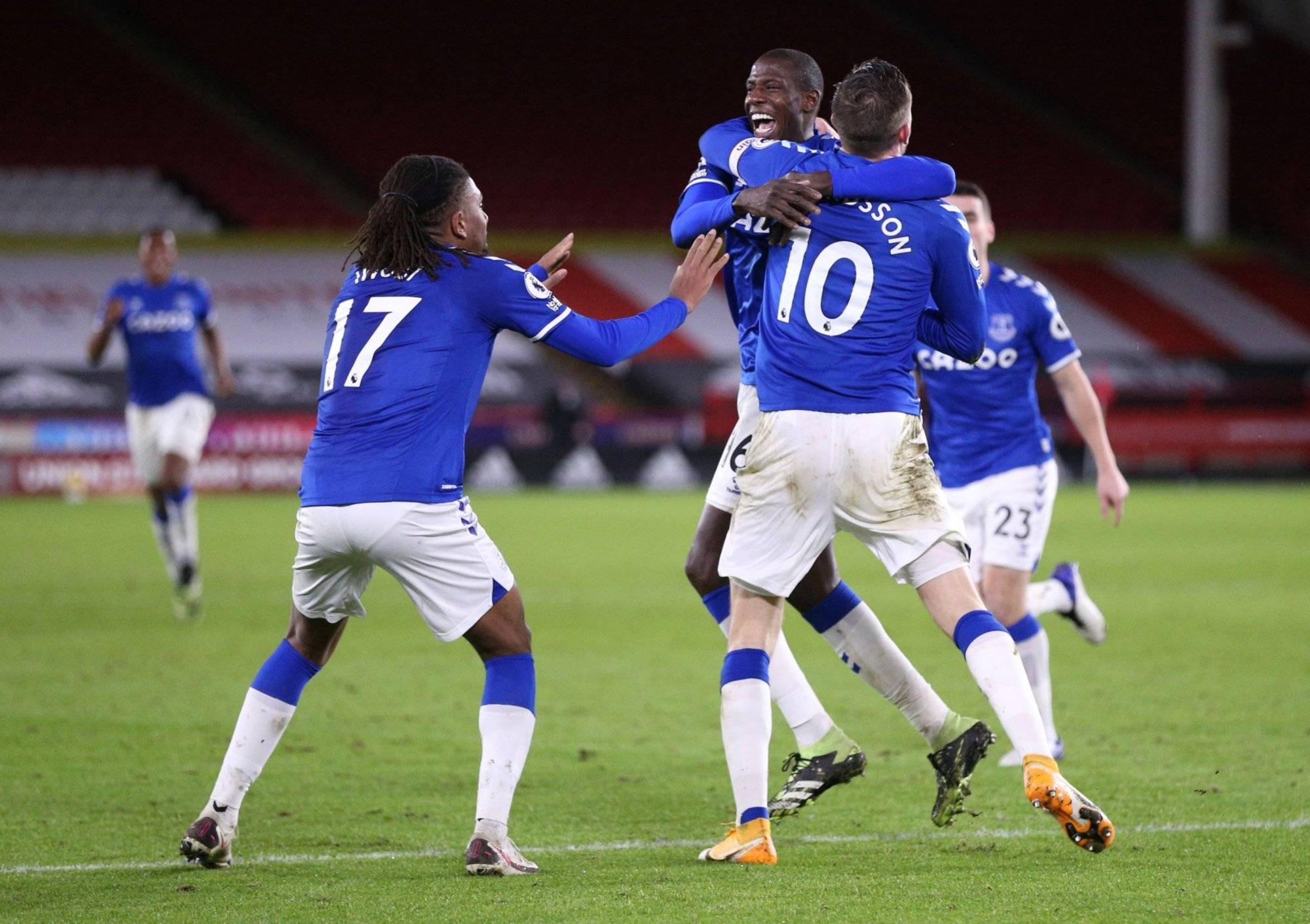 利兹联豪取胜果,一路苦行终圆梦的简单介绍 利兹联豪取胜果,一路苦行终圆梦的简单介绍