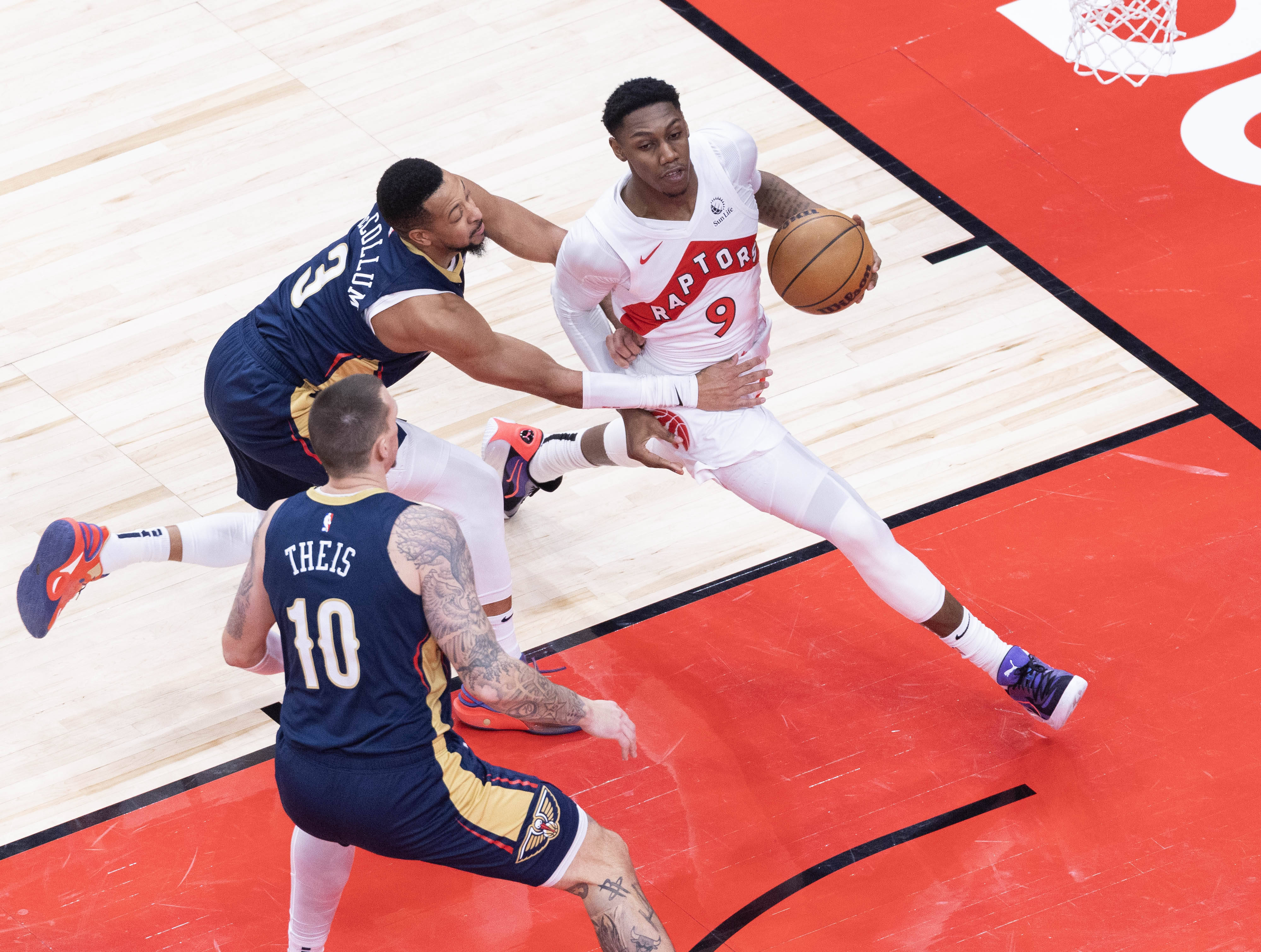 开云体育-猛龙主场大胜步行者,赢得晋级季后赛