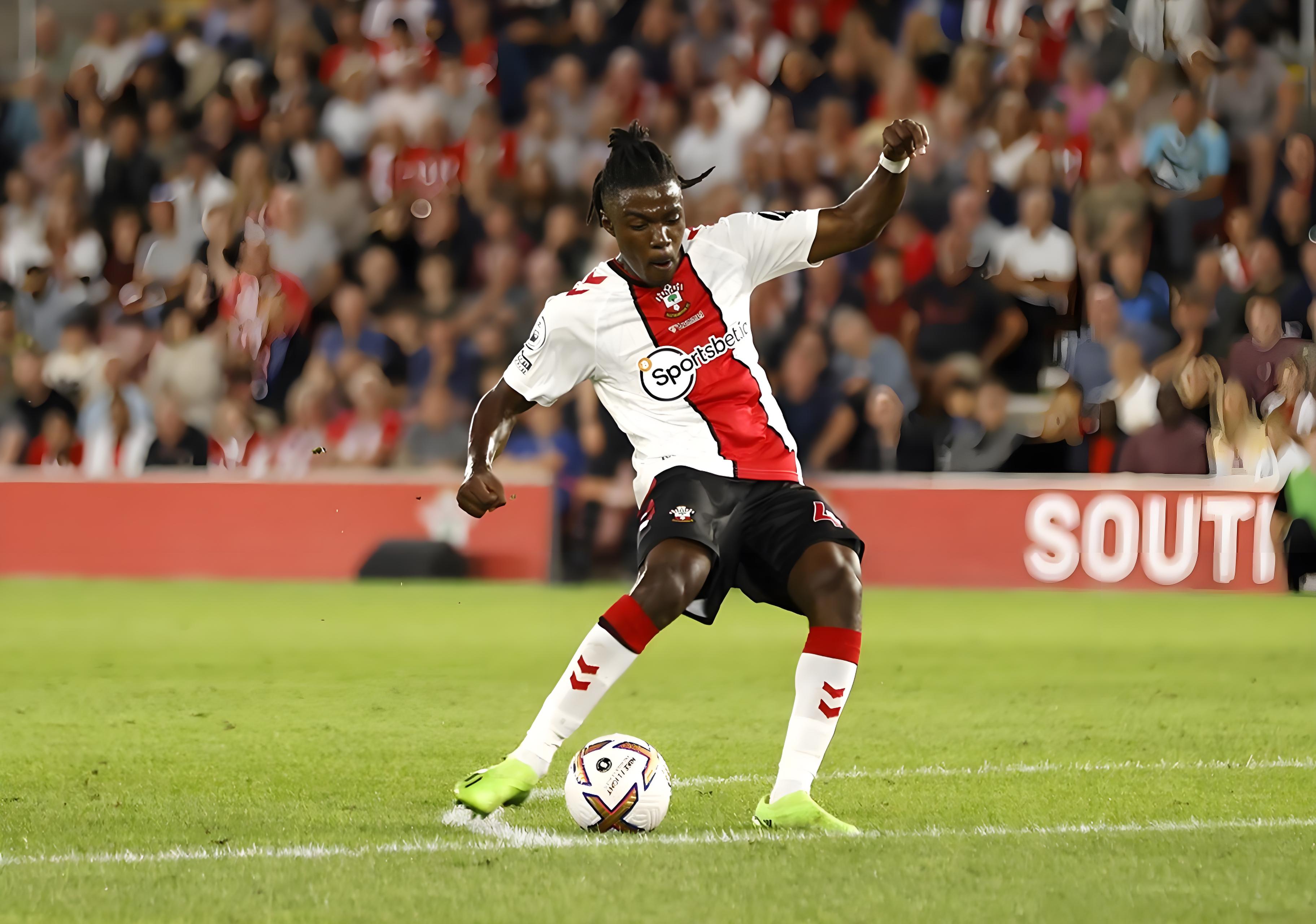 开云体育中国-曼联踢出风格,英超劲旅强势出击