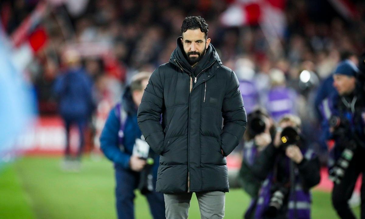 瑞典“篮球新星”亮相惊艳全场