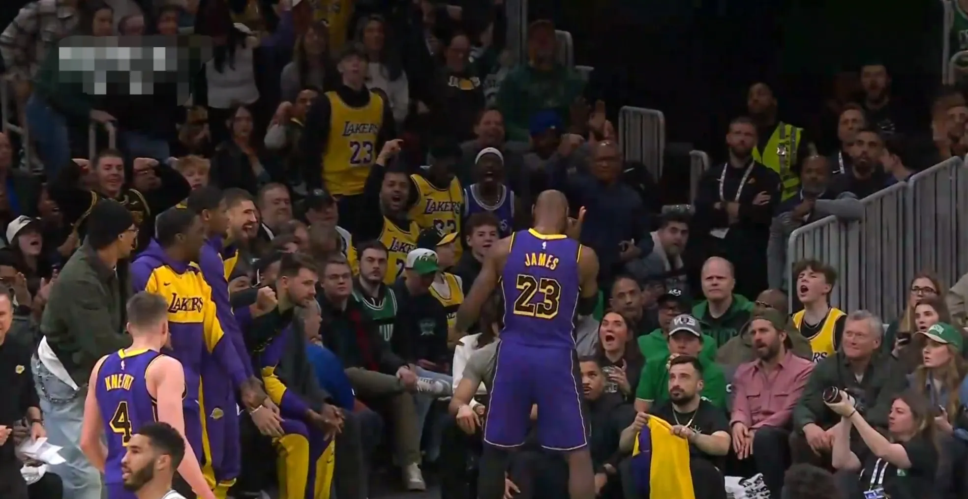 勒布朗詹姆斯季后赛大爆发,率队击败对手的简单介绍 勒布朗詹姆斯季后赛大爆发,率队击败对手的简单介绍