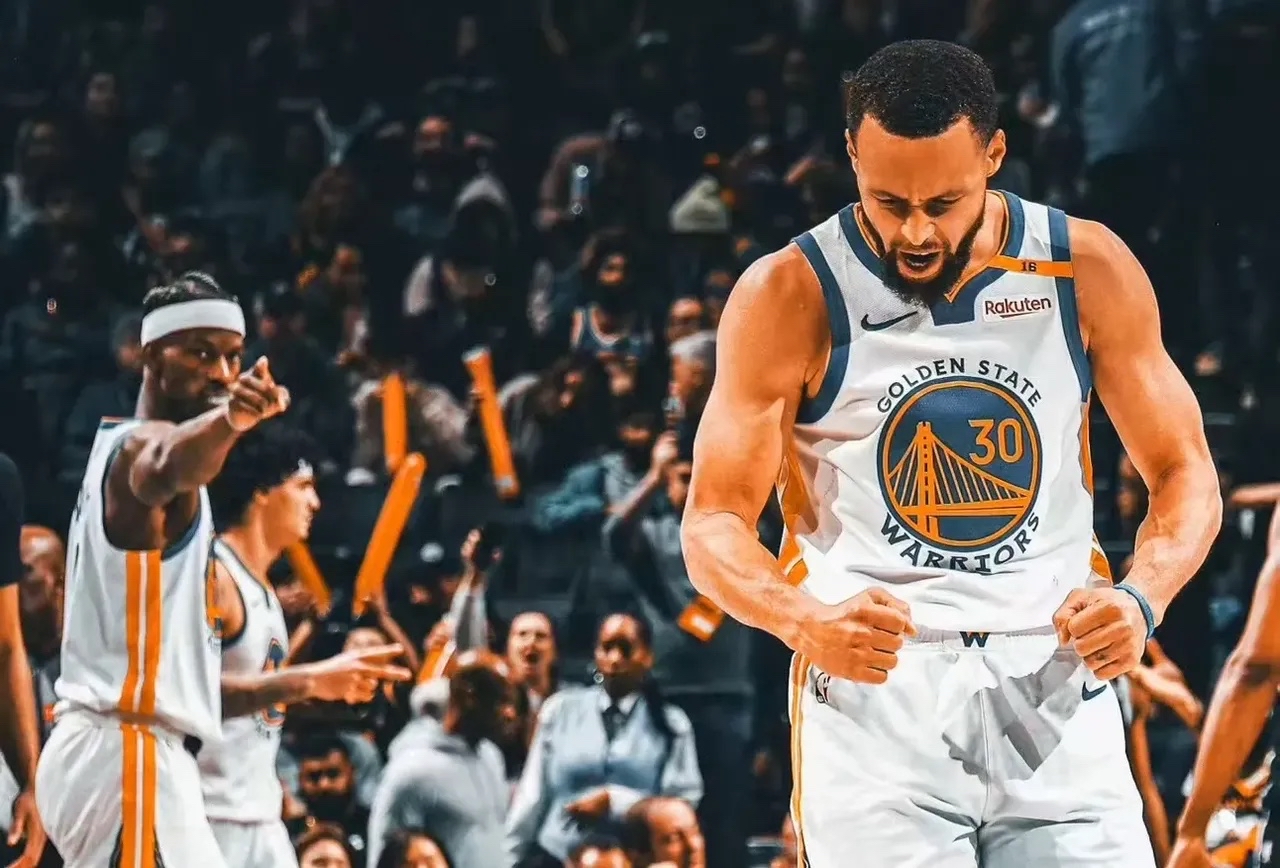 勇士击败猛龙,库里独揽全队最佳表现实现胜利 勇士击败猛龙,库里独揽全队最佳表现实现胜利