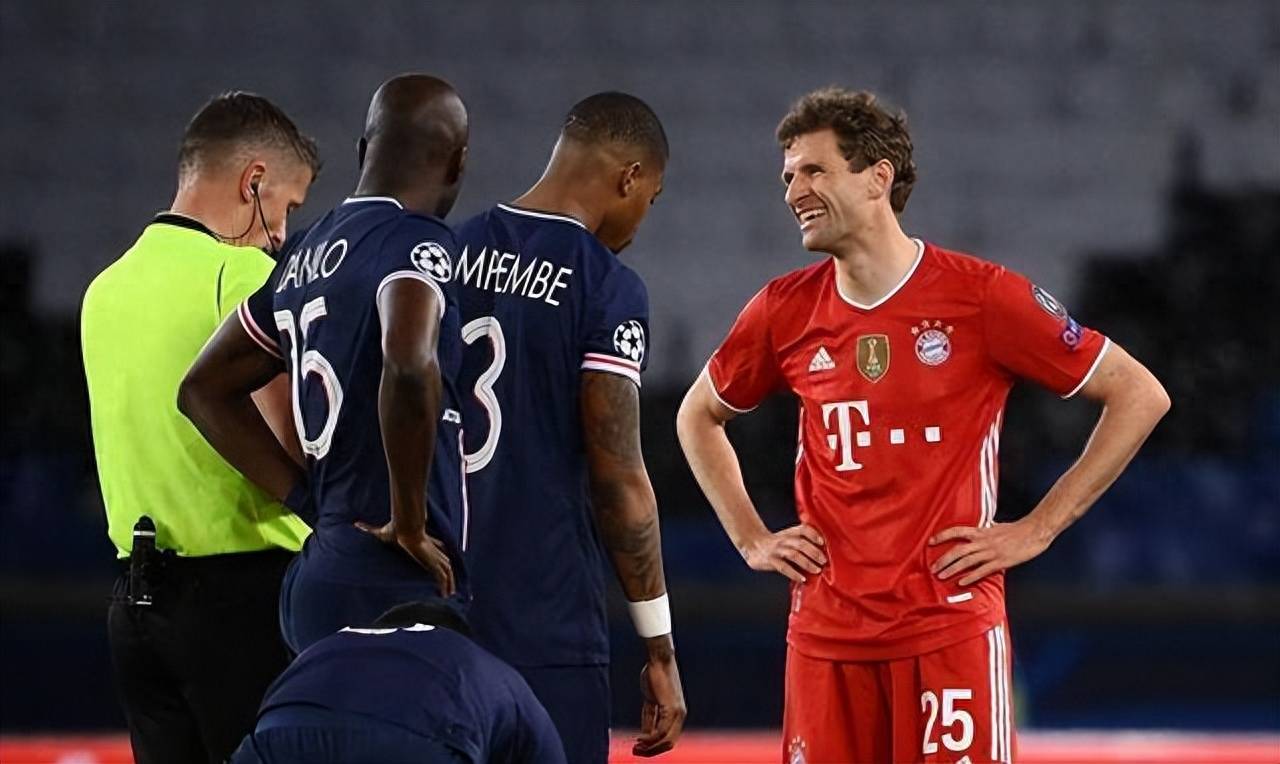 拜仁慕尼黑客场逼平对手，抢得一分