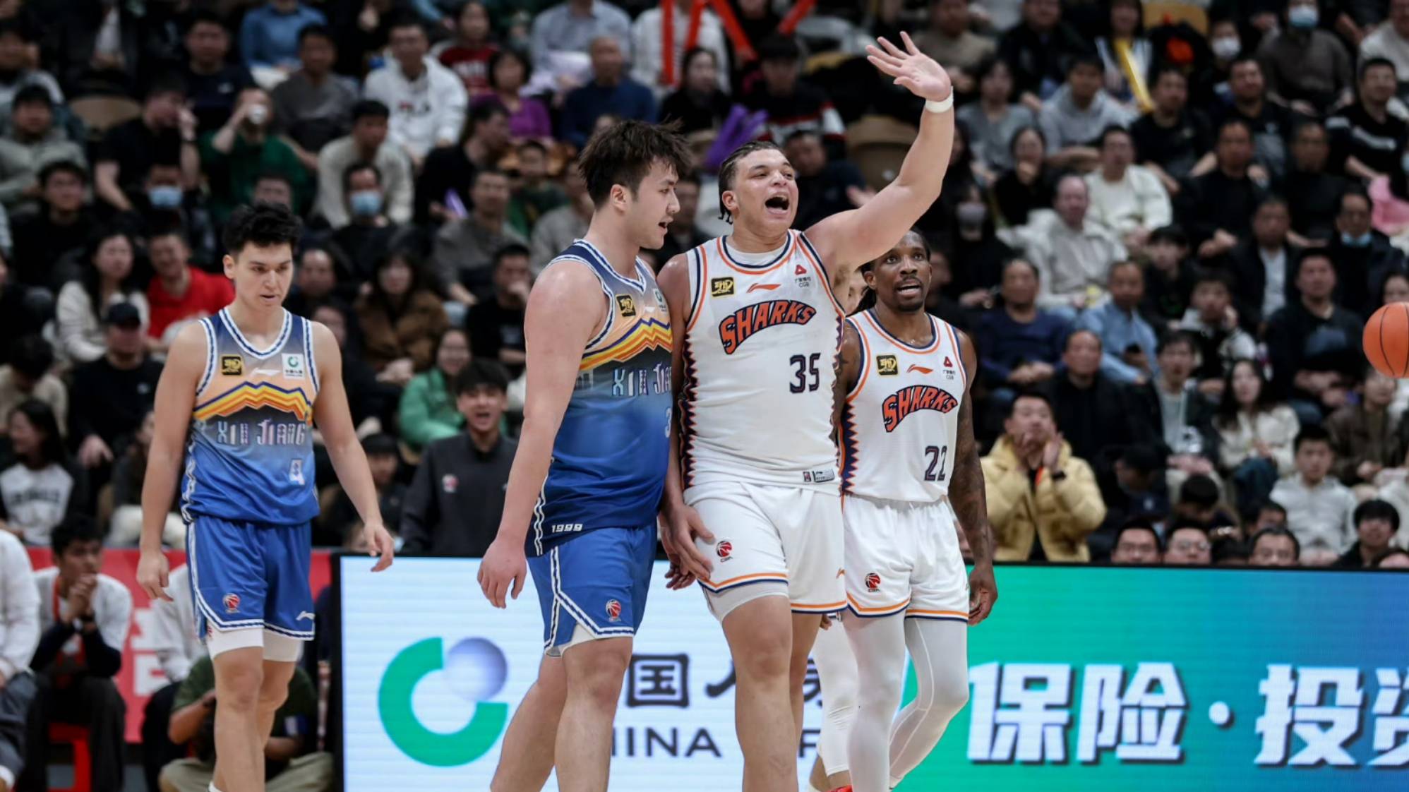 球队主力复出,连胜七场,冲击冠军 球队主力复出,连胜七场,冲击冠军