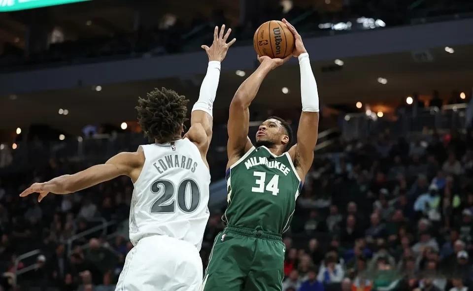 开云体育官网-雄鹿遭遇困难,伤病连连令人揪心