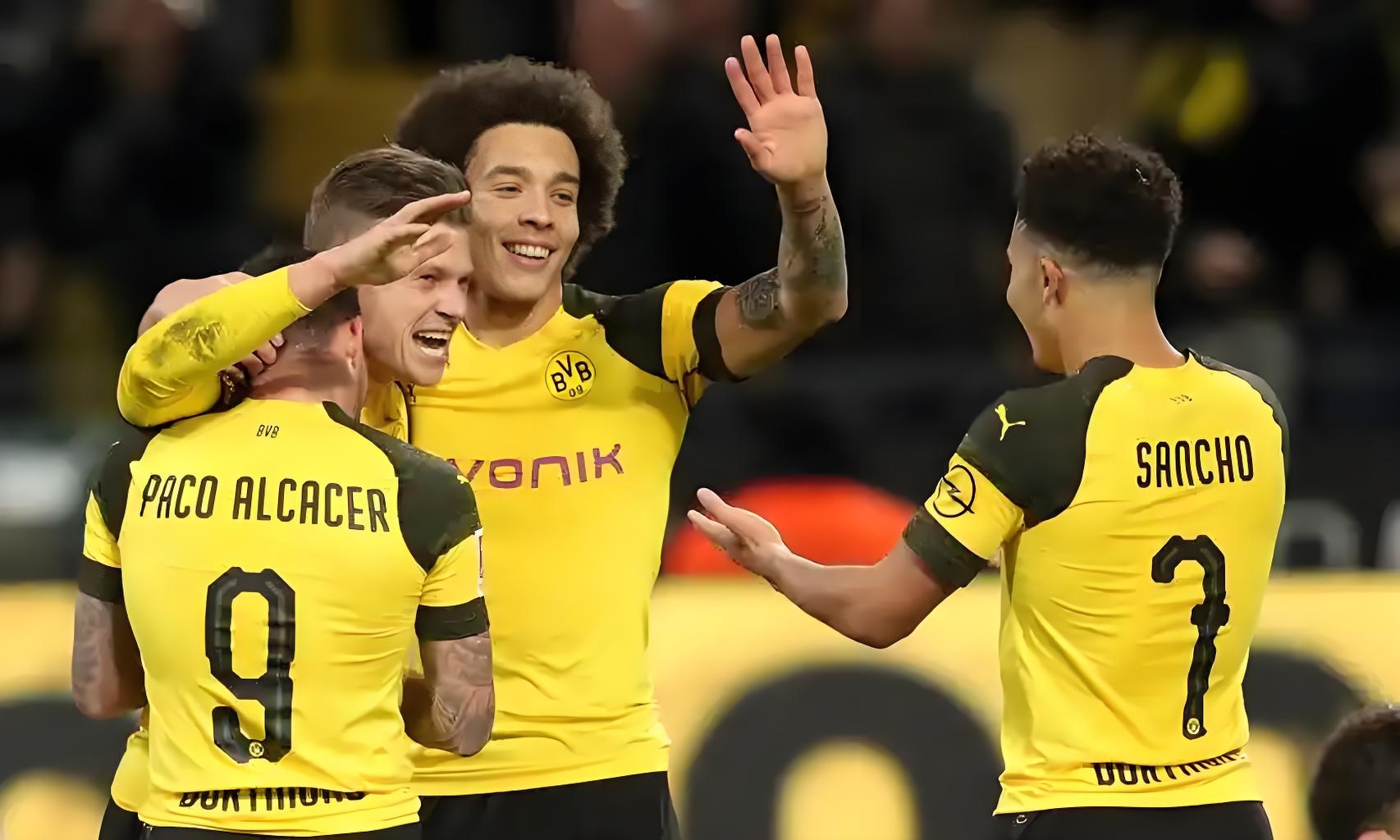 开云平台-巴黎圣日耳曼球星助阵利物浦对阵沃特福德