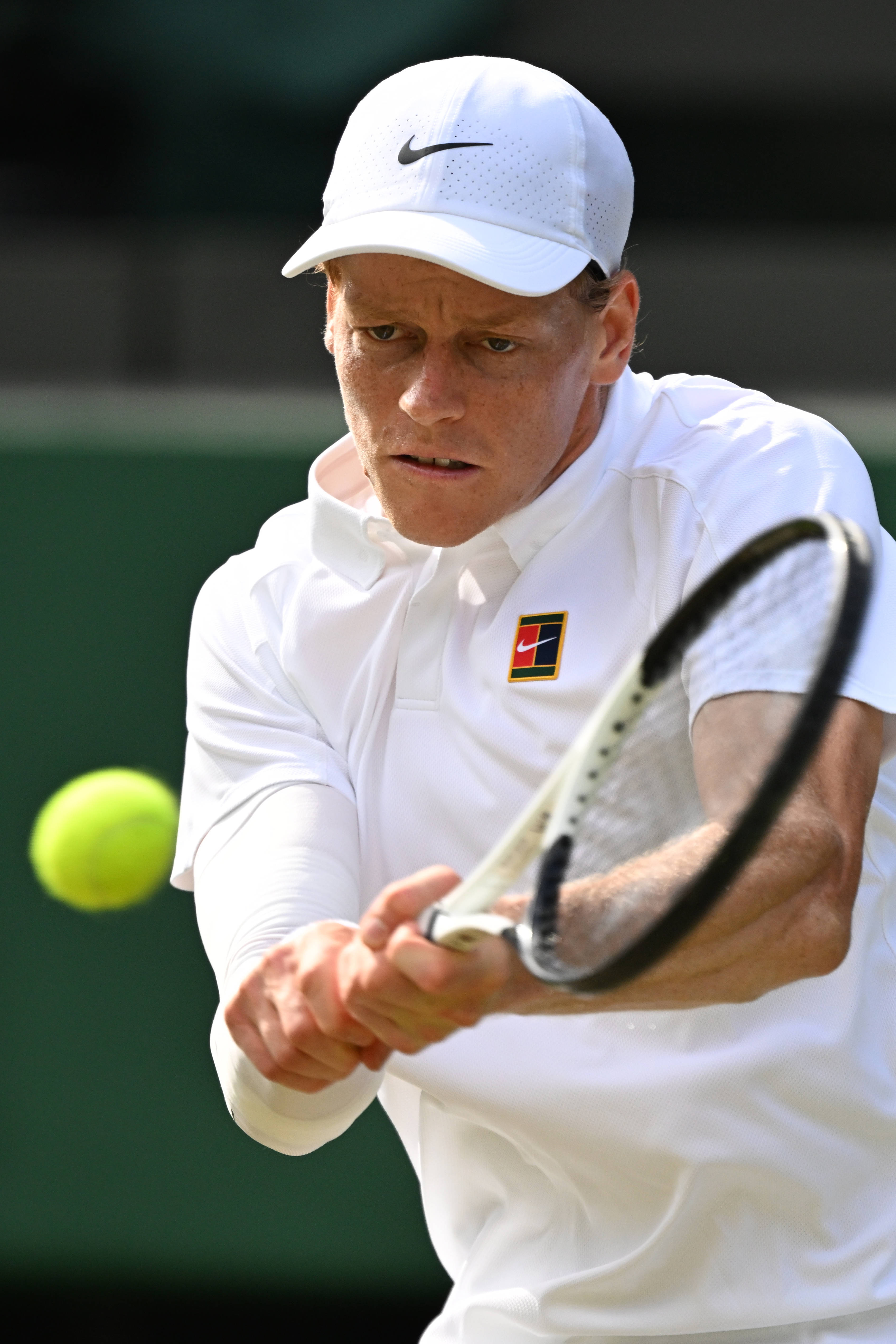 温网鏖战年终总决赛,辛纳统治全场 温网鏖战年终总决赛,辛纳统治全场