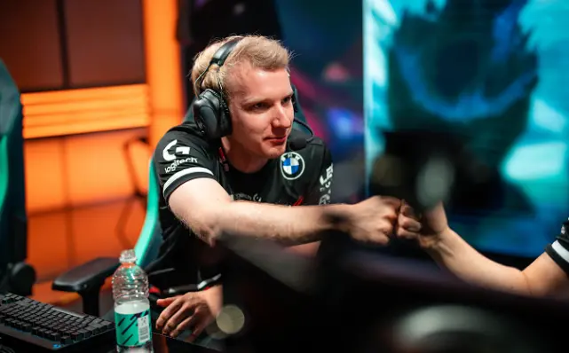 开云官网-EDG绝杀BRO,ShowMaker打破历史纪录的简单介绍