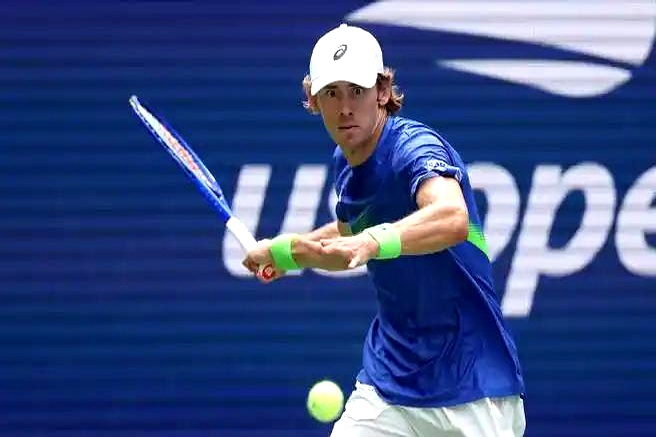 开云体育官网-ATP总决赛险胜澳网,阿尔卡拉斯点燃赛场的简单介绍