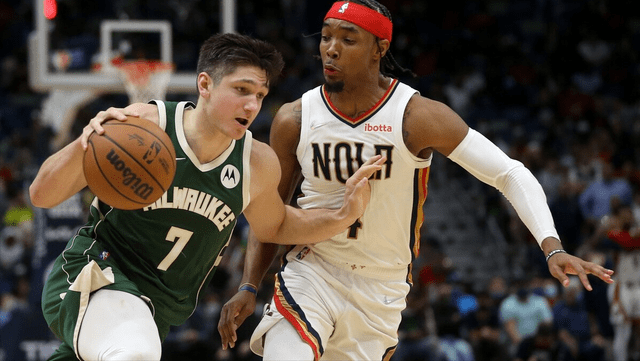 鹈鹕鏖战马刺,霍勒迪刷新纪录的简单介绍 鹈鹕鏖战马刺,霍勒迪刷新纪录的简单介绍